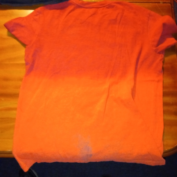 Shirts - Picture 6 of 7